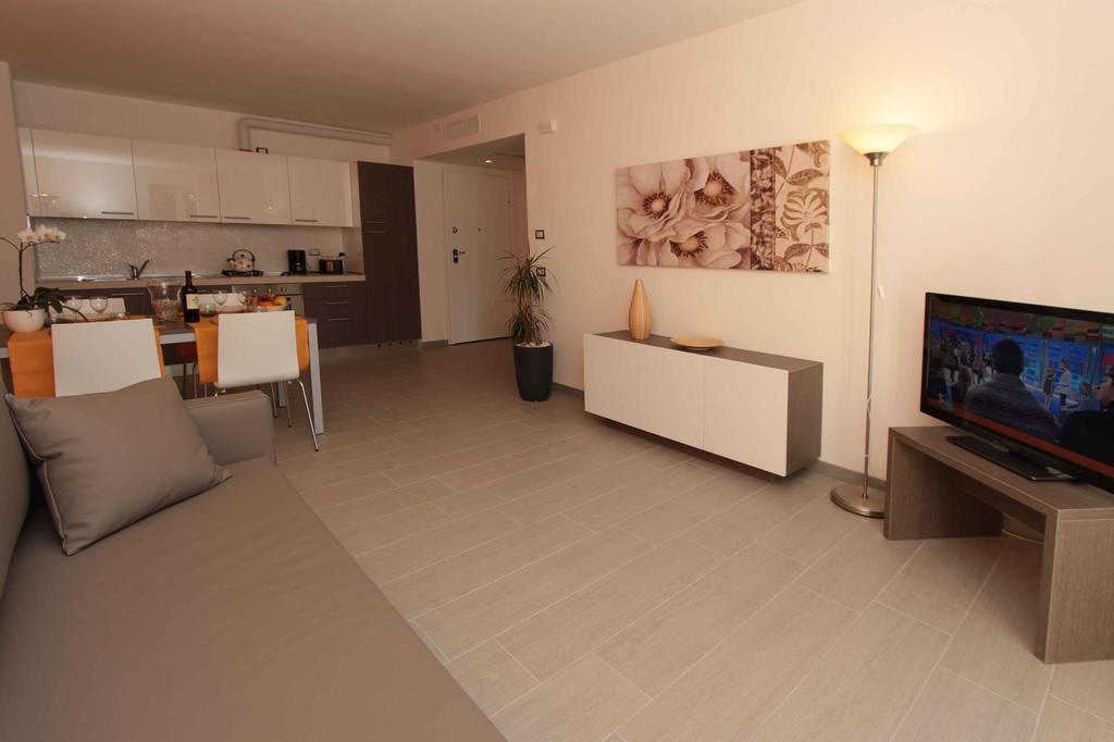 Residence Rivachiara Dış mekan fotoğraf